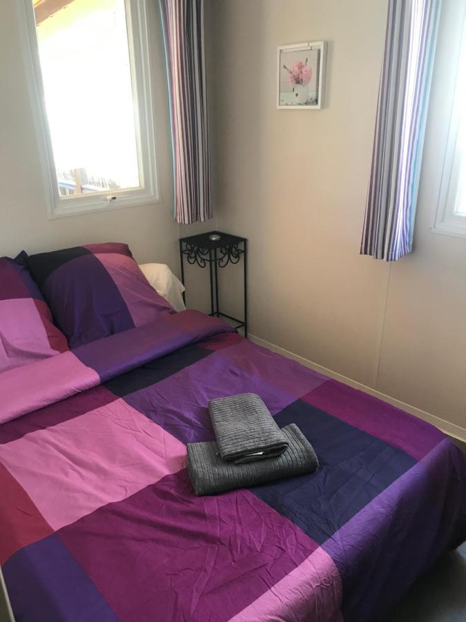 Mobilhome En Face Des Plages 耶尔 外观 照片